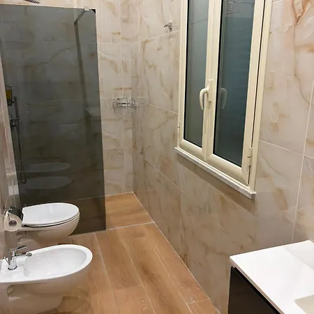 Domus Rhegium فندق مبيت وإفطار