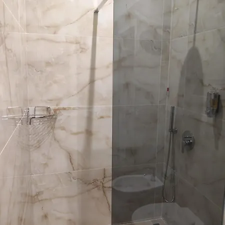 فندق مبيت وإفطار Domus Rhegium